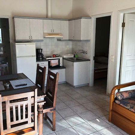 Mythos Suites-Dionysos Apartment Метони Экстерьер фото